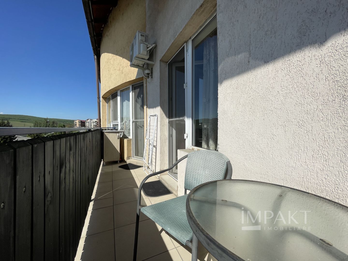 Apartament cu 3 camere spre vanare in zona Baciu! - Poză 11