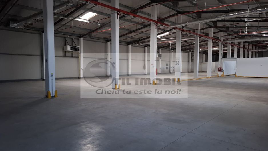 Spatiu depozitare de inchiriat,  suprafata 1600mp +200mp birou - Poză 2