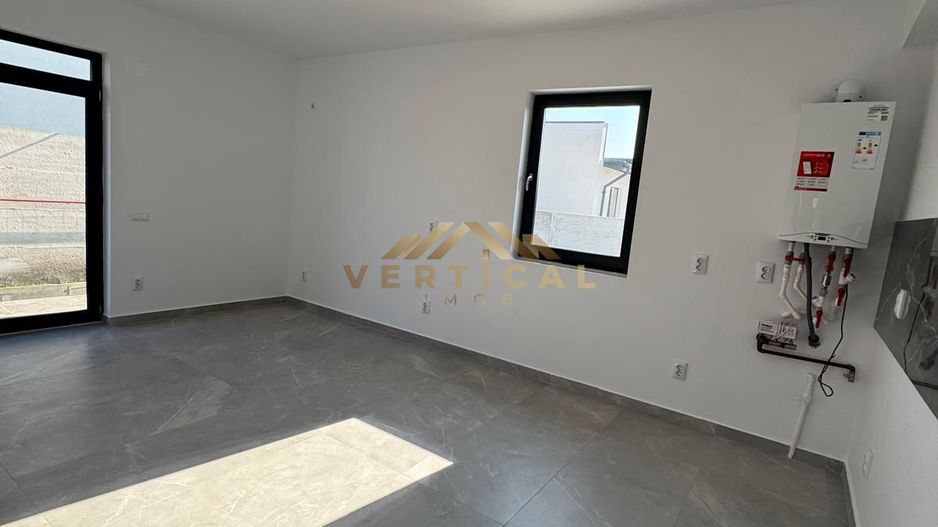 Casa 4 camere, parter,  Comuna Berceni - Poză 9