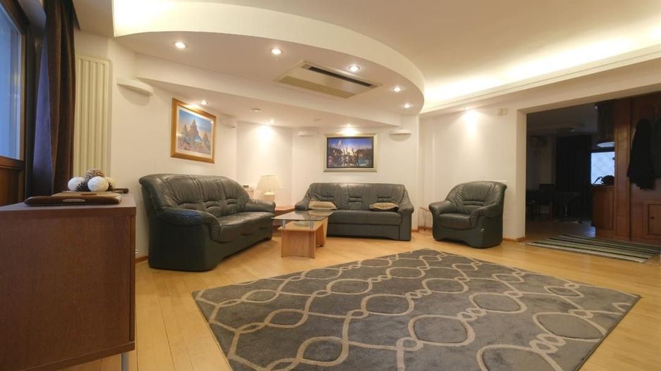 UNIRII - Mamulari, apartament 2 camere (101 mp.) LUX transformat din 4 camere - Poză 2