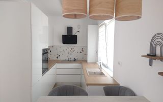 Duplex finisat modern de 120mp, curte 250mp, 2 parcari, zona Terra - Poză 3