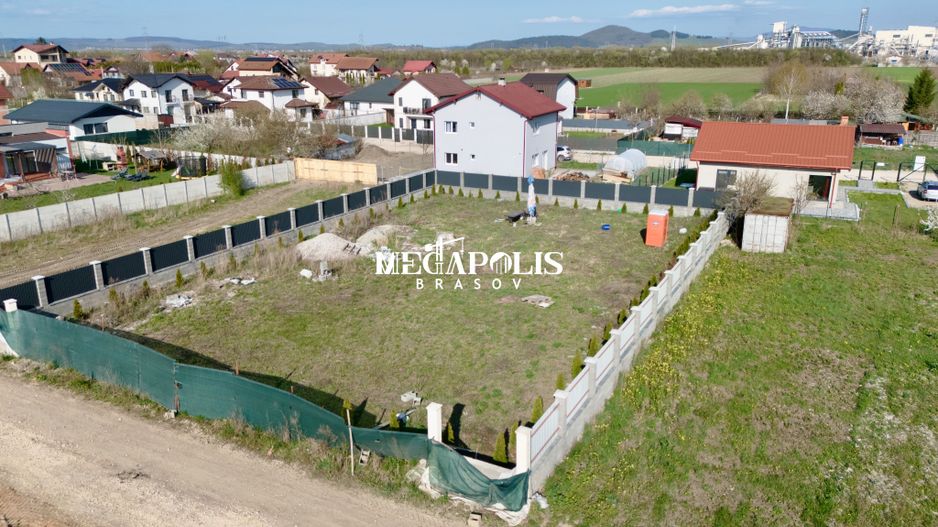 Teren intavilan | Autorizație de construcție + Avize | P + 2E + M - Poză 6
