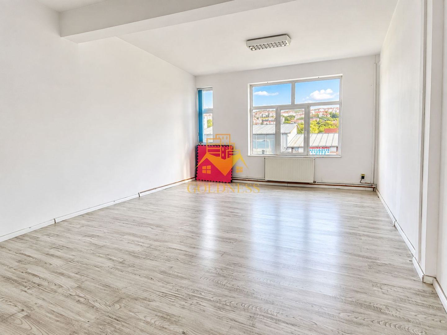 Spatiu comercial/ birouri, aprox. 200 mp, lângă METRO, BMW, Floresti - Poză 3