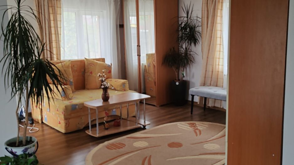 De vanzare! Casa in Campenesti, langa lac - Poză 3