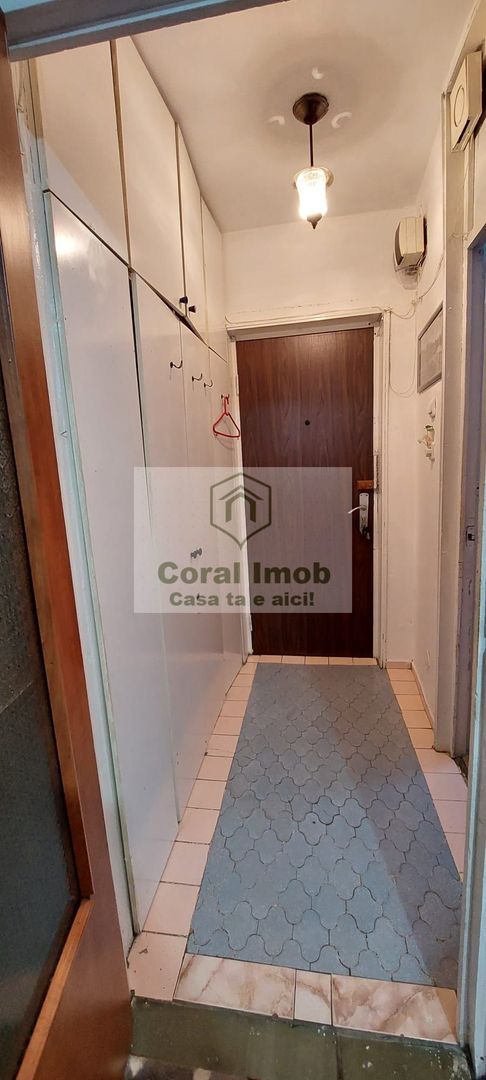 Vanzare garsoniera cu balcon Piata Minis, Costin Georgian, Titan - Poză 3