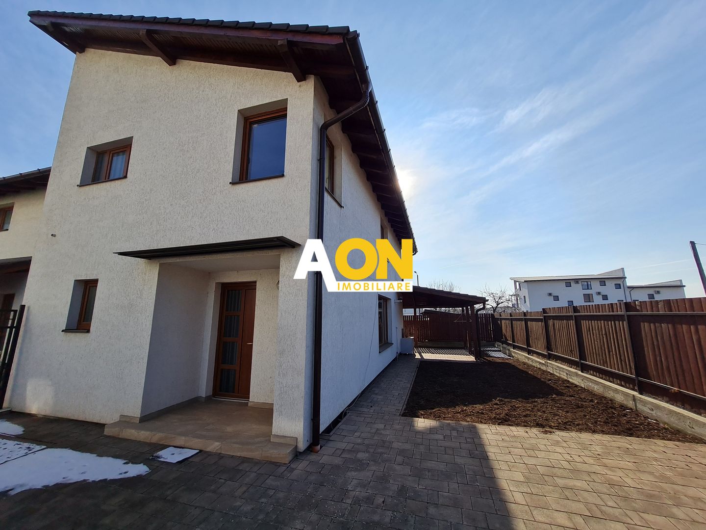 Inchiriere casa 4 camere - Poză 1