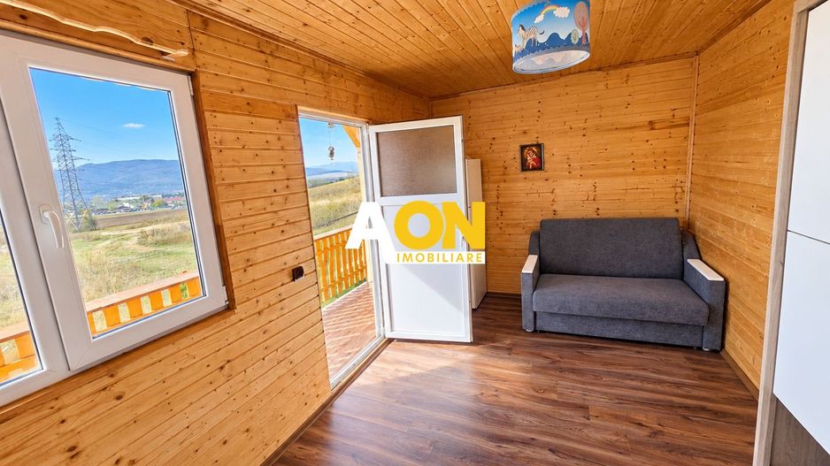 Cabană din lemn, 2 camere, panouri solare, teren 500 mp, Bărăbanț - Poză 11