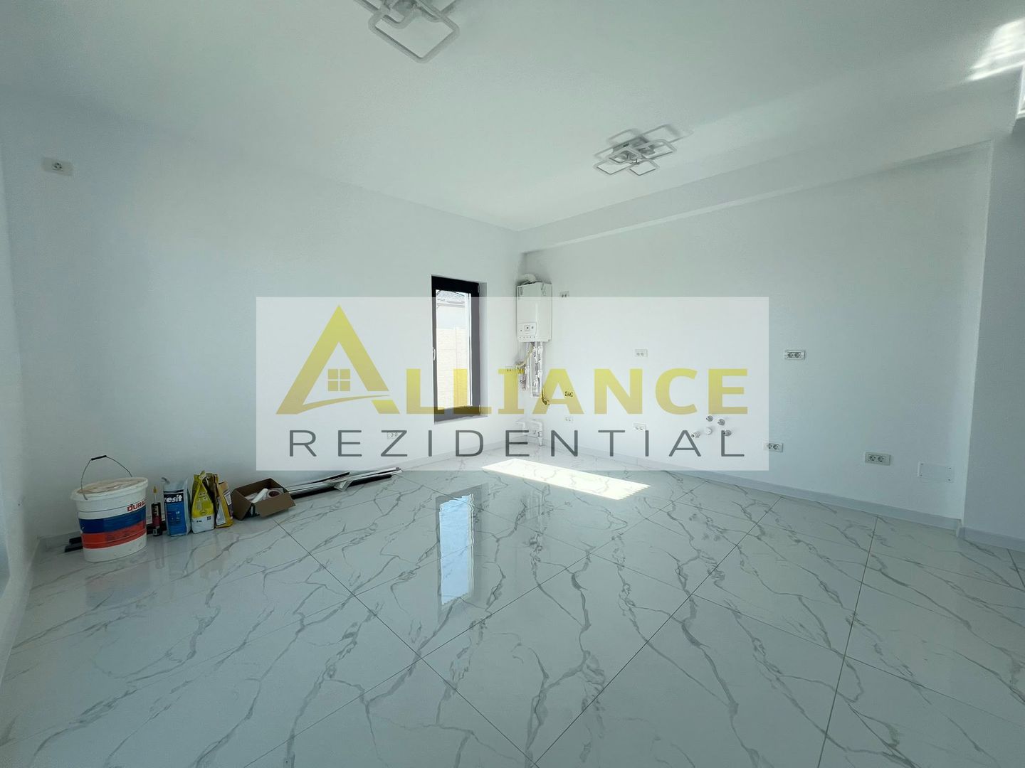 Casa individuala parter - 4 camere - STR.Miorita - Poză 5