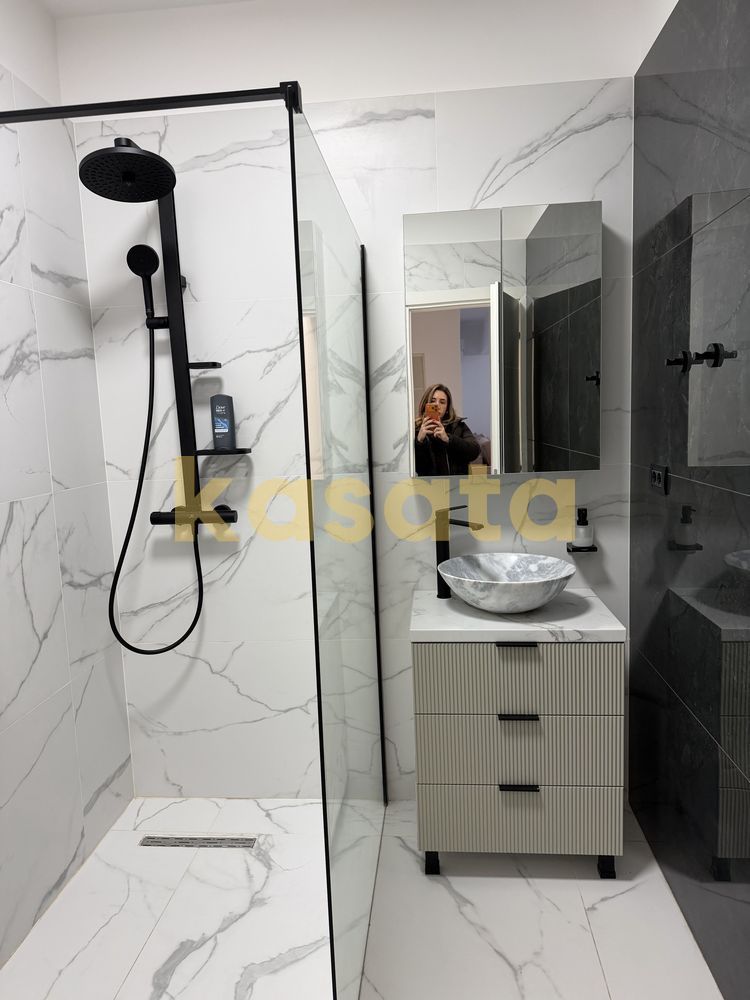Apartament de inchiriat cu 2 camere și curte privată de 155 mp - Poză 8