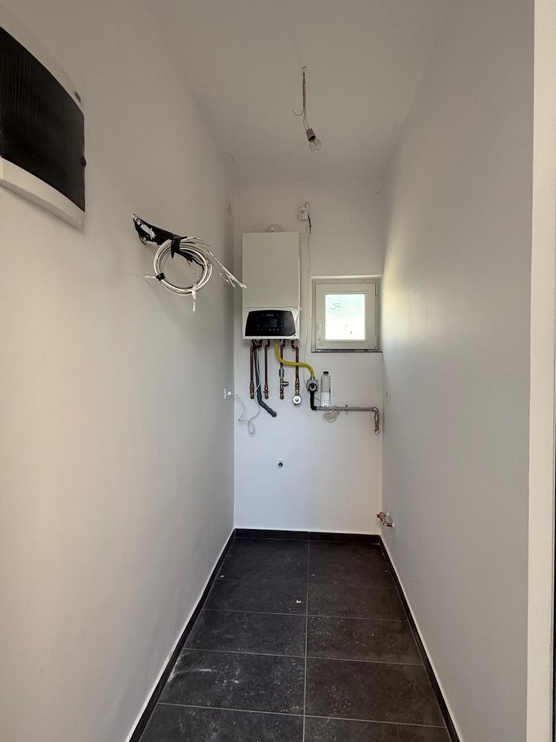 Duplex 4 dormitoare - zona KidsPark -  Dumbravita - Poză 6