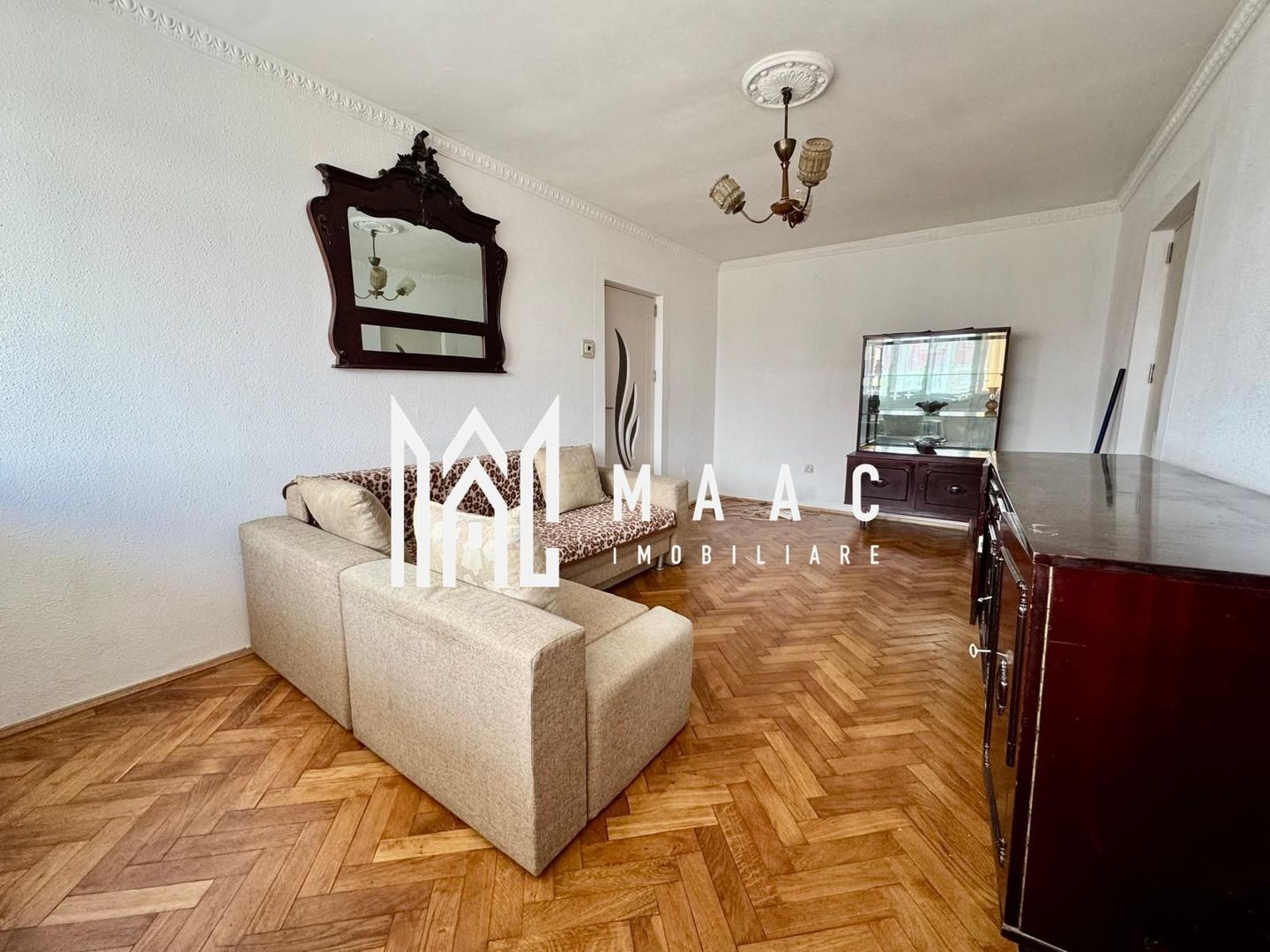 Apatament 2 camere | Etaj 4 | lift | 53 mp | - Poză 2