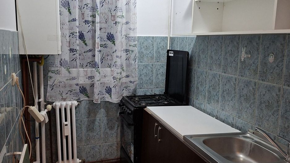 Apartament 2 camere ND 45 mp Podu Ros-380euro - Poză 6