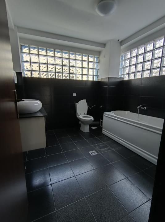 13 Septembrie- Casa Poporului- Uranus- adiacent - Poză 9