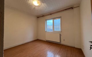 Apartament 3 camere | Zona Sagului - Poză 4