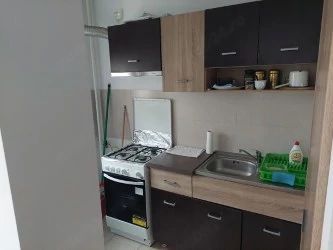 Vanzare garsoniera in Titan, la 7 min metrou 1 Decembrie 1918-Renovata Total - Poză 2