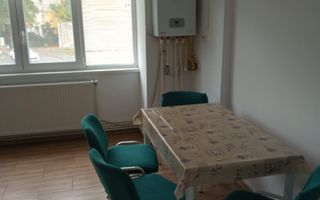 De inchiriat apartament cu 3 camere ICF, langa Scoala nr. 12, parter, 500 E - Poză 9