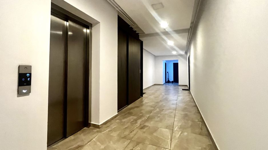 Apartament 2 camere, elegant amenajat, loc subteran, in zona Aradului - Poză 13