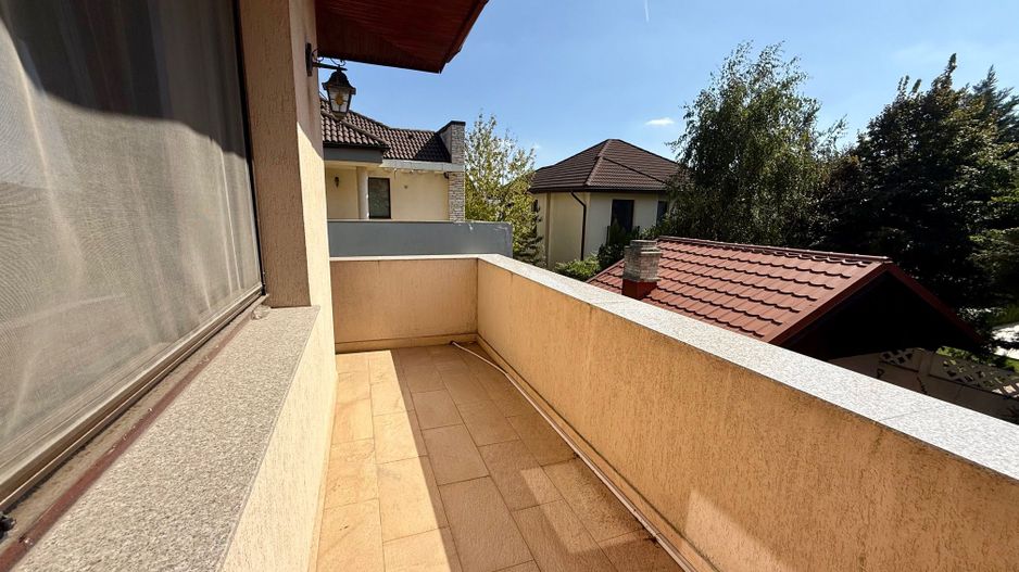 Vila 6 Camere de Vanzare I Mogosoaia - Poză 35