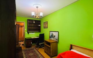 Apartament cu 3 camere pe str. Aluminei langa Liceul Ortodox - Poză 9