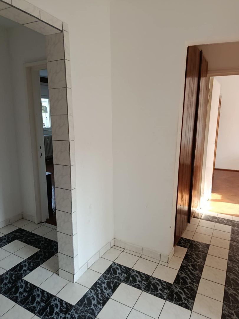 Girocului | 3 Camere | Bloc izolat - Poză 4