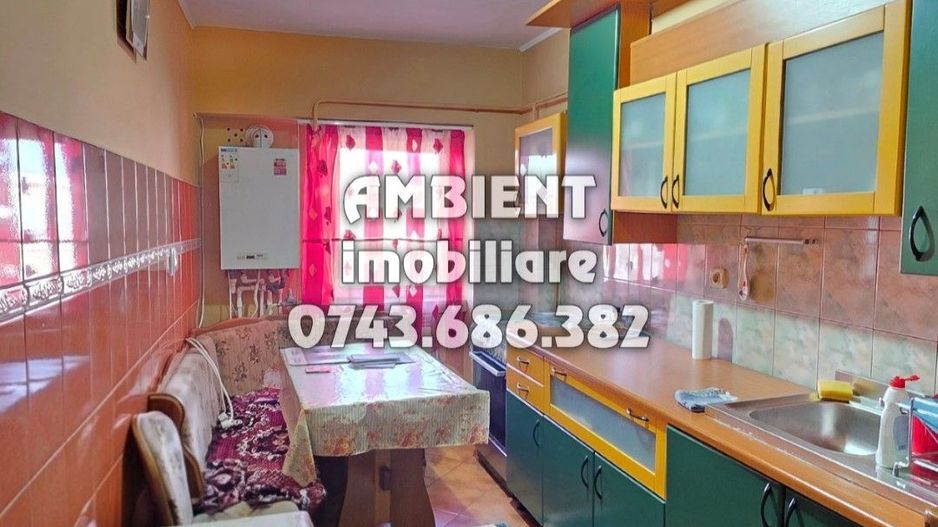 Apartament cu 3 camere, etaj 4, mobilat, VASLUI zona CENTRU - BIG; - Poză 1