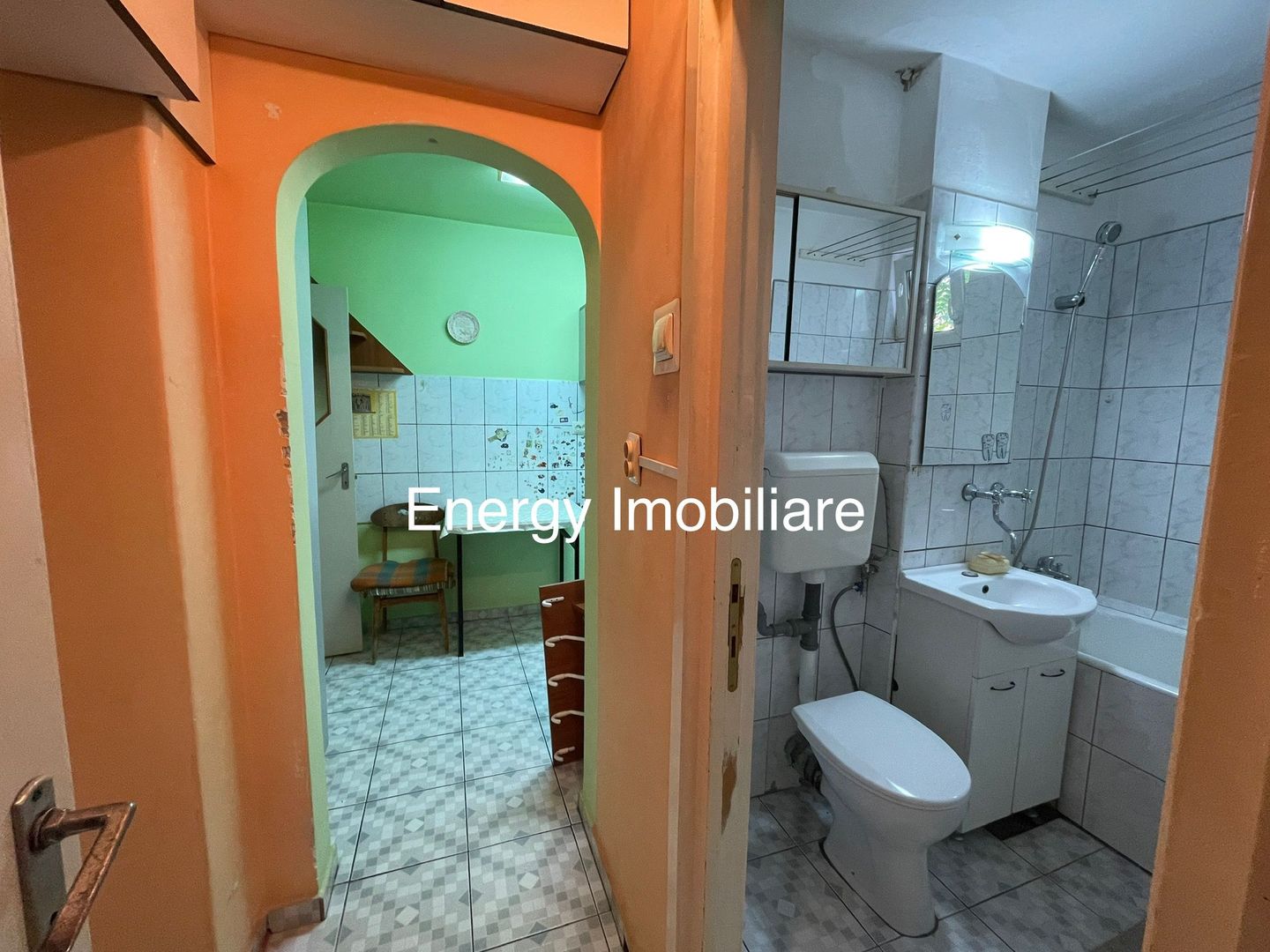 Apartament cu 2 camere, zona Dâmbul Pietros - Poză 4