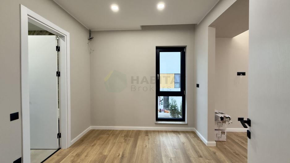 Vila individuala 5 camere Tunari 1 Decembrie - Poză 13