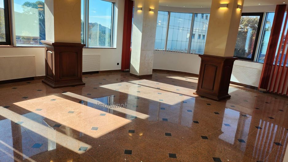 Clădire business de închiriat Bucureștii Noi 1250 cu parcare 850mp - Poză 9