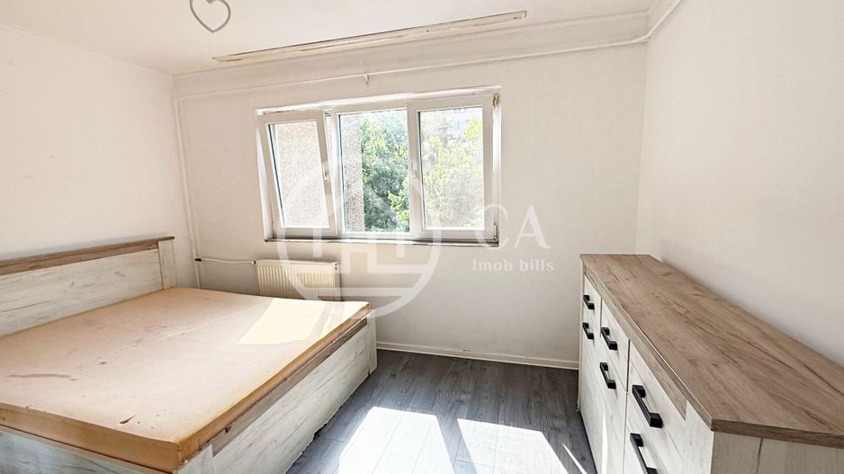 Apartament cu 2 camere de vanzare in Zona Rogerius, Oradea - Poză 2