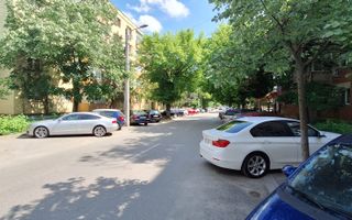 APARTAMENT DE VANZARE ETAJ 2/4 DECOMANDAT ZONA 1 MAI - Poză 9