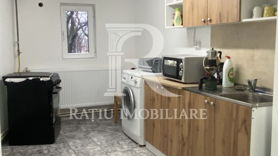 Cazare personal companii – 6 camere, utilități contorizate separat, centrală gaz, Oradea - Poză 7