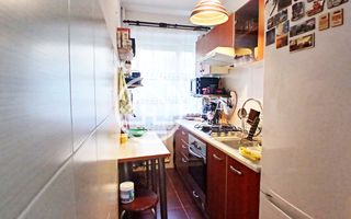 Apartament de vânzare cu 2 camere în zona Rogerius, Oradea - Poză 6