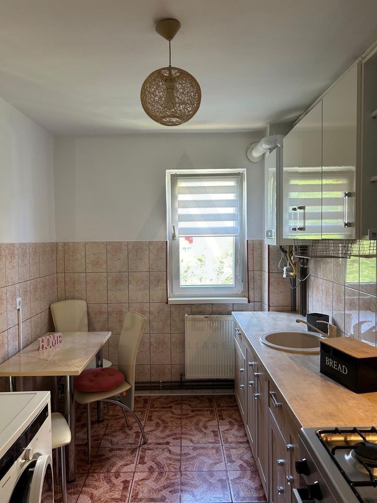 Apartament cu 2 camere 45 mp balcon etaj 2 in zona Rahovei - Poză 5