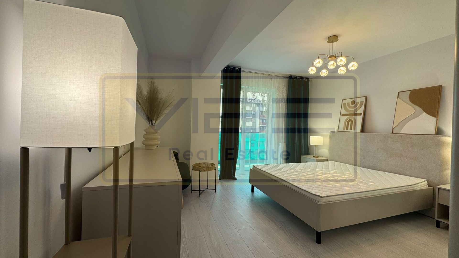 Apartament premium + parcare Bucium -  Mega Image - Poză 2