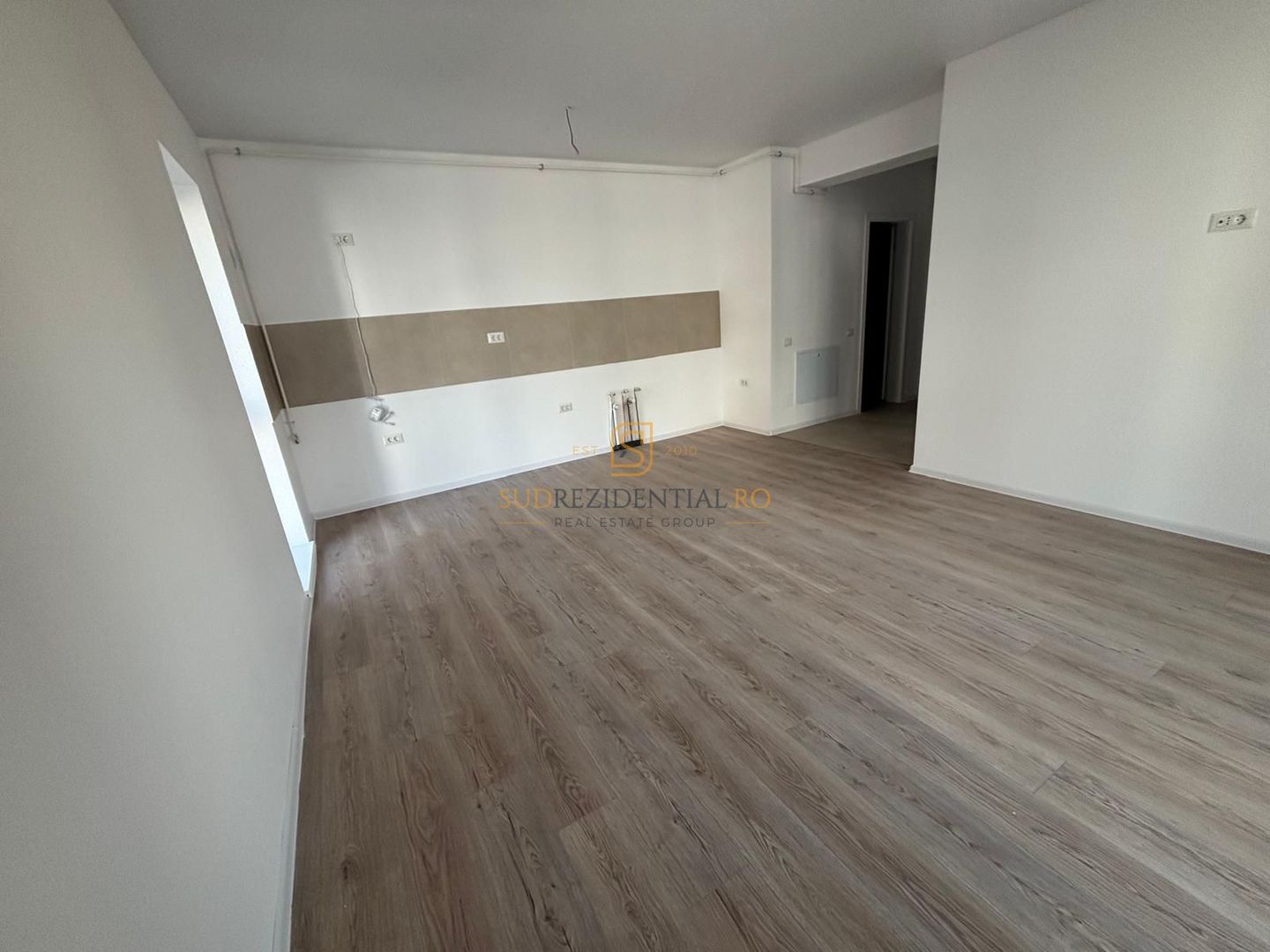 De inchiriat apartament modern cu 2 camere - Viva Residence, Sector 4 - Poză 4