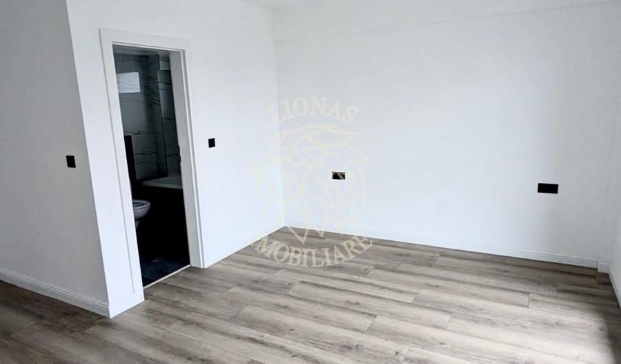 Apartament Ultrafinisat 80 mp+balcon 10 mp-etaj 1-lift-Libertatii - Poză 3
