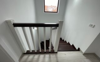Duplex P+1E -unități separate prin cameră tehnica - Poză 12