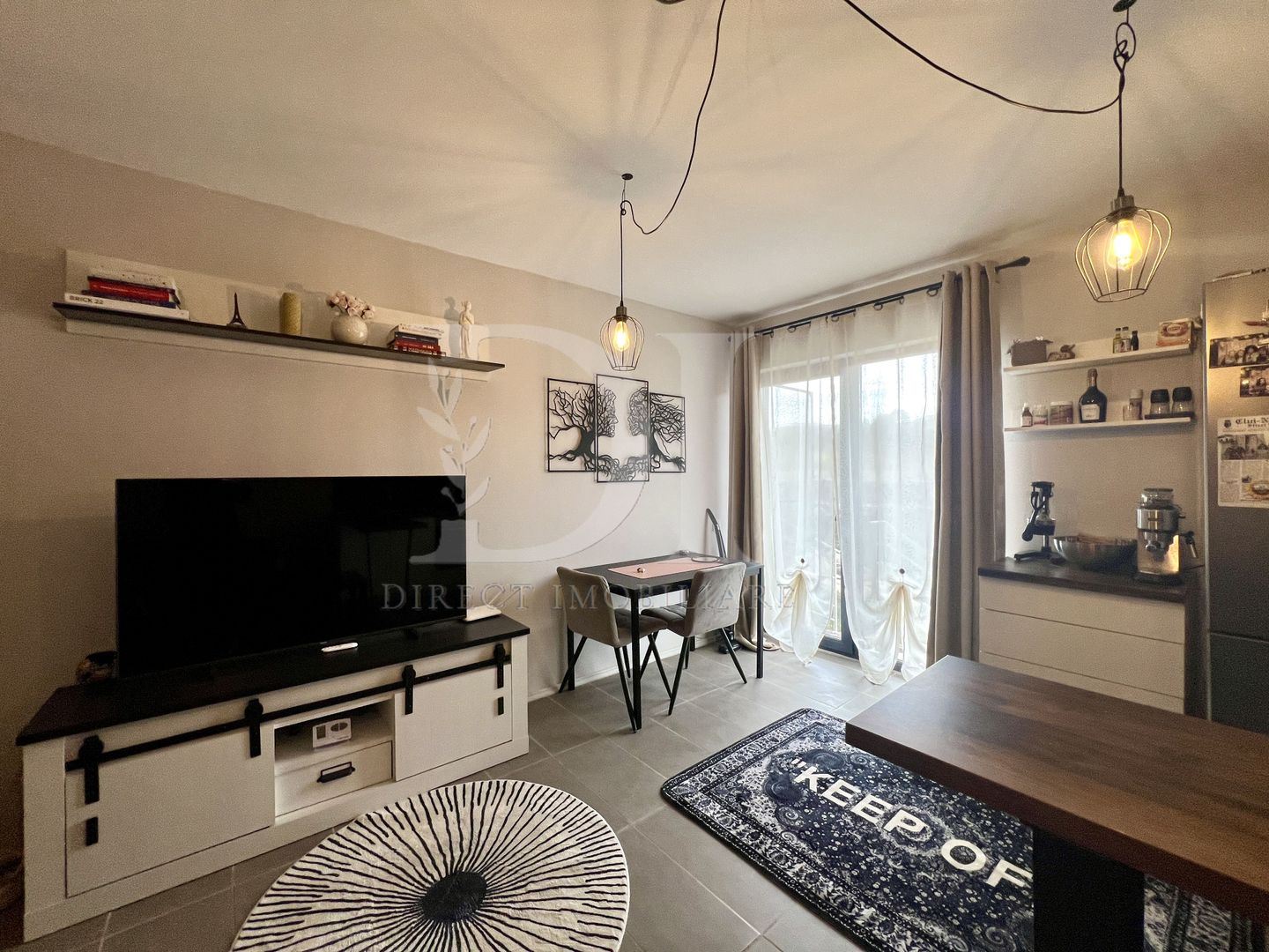 Apartament doua camere / Curte / Parcare - Poză 3