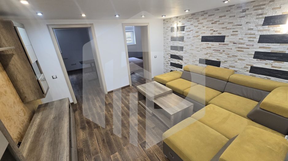 Casa singur in curte 4 camere 650 teren Piata Cluj - Poză 4