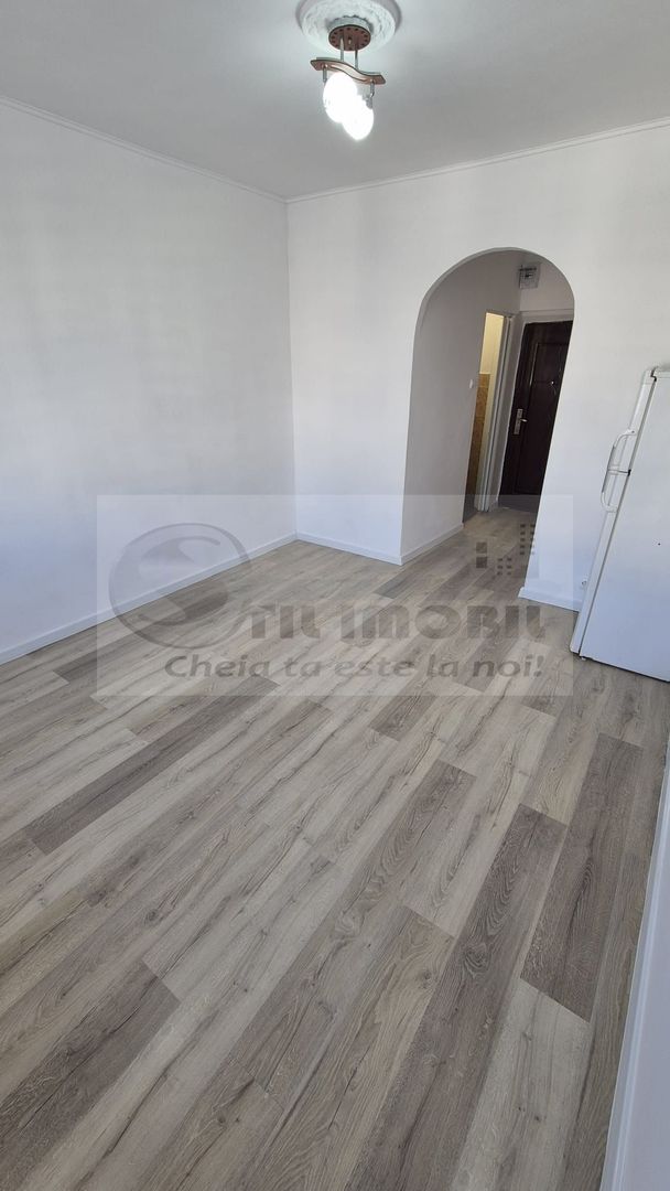 GARSONIERA  LIBERA  ETAJ 2 DIN 3  BAZA 3 - Poză 9