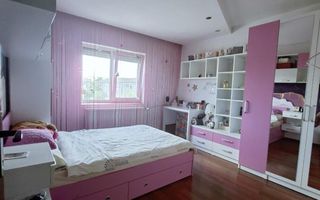 Apartament 3 camere Cantemir - Poză 1