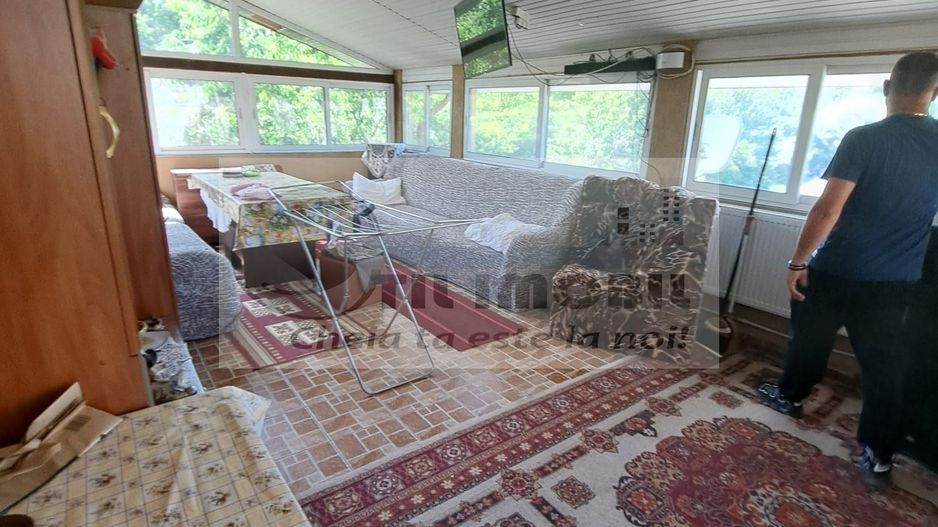 Casa/Vila  Bucium - 1700 euro - Poză 7