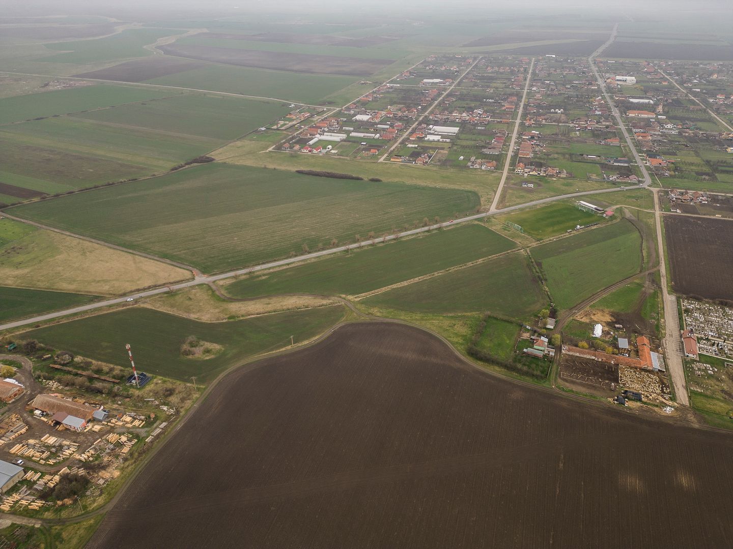 Teren construibil de investiţii în Caporal Alexa - Poză 2