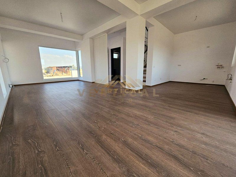 Vila 4 camere| Proiect Rezidential| comuna Berceni - Poză 9