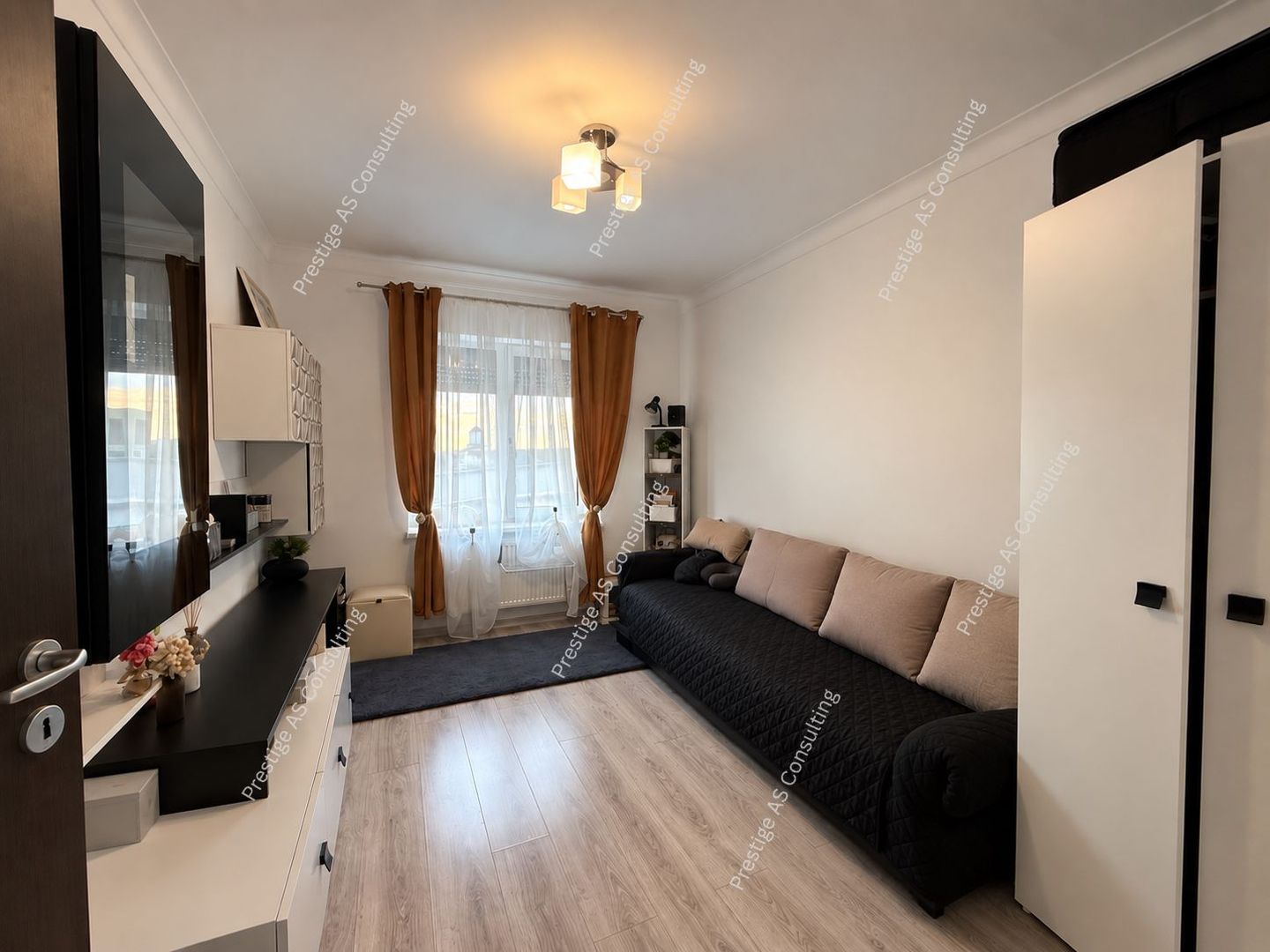 Apartament 3 Camere | Loc de parcare privat | Muzicescu-Girocului - Poză 1