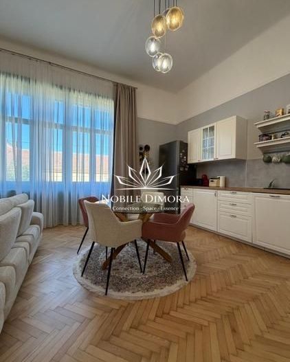 Apartament deosebit cu 3 camere - Central - potrivit pentru studenti - Poză 4