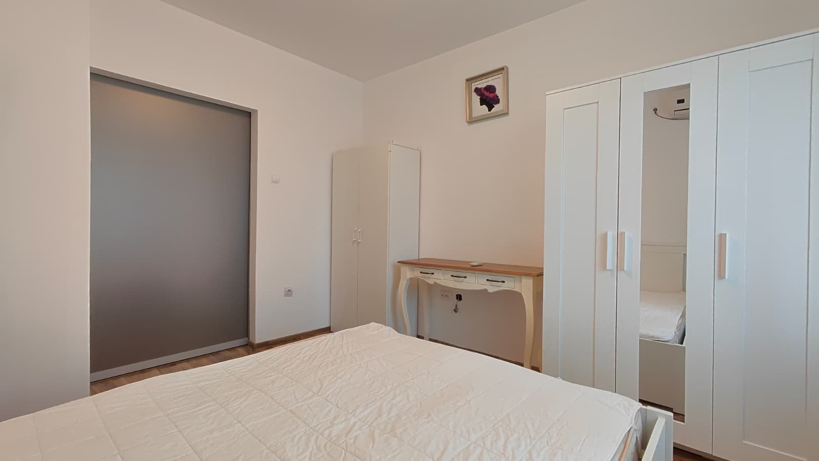 Floreasca – 2 camere decomandat, centrală proprie, balcon - Poză 11