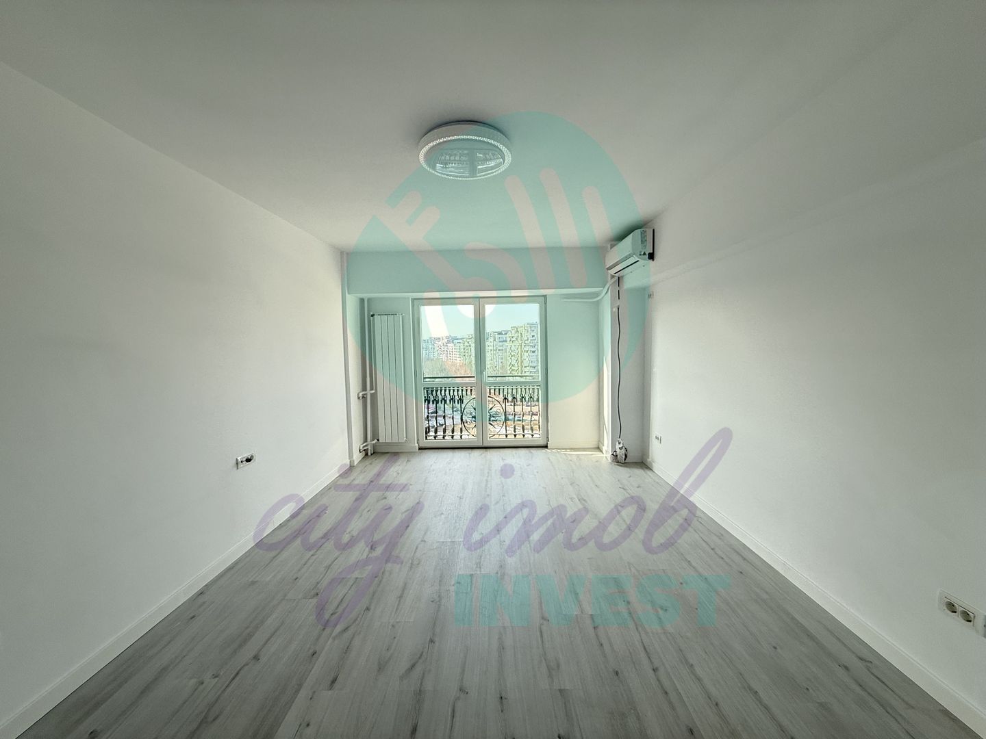 Piata ALBA IULIA - Vedere PANORAMICA - ideal birou sau locuinta - Poză 6