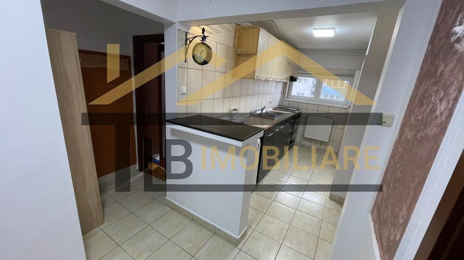 Apartament de 3 camere, 70mp, Zona Central - Poză 8