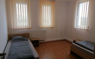 Cazare în vilă pentru echipe muncitori, cheltuieli incluse - Poză 4